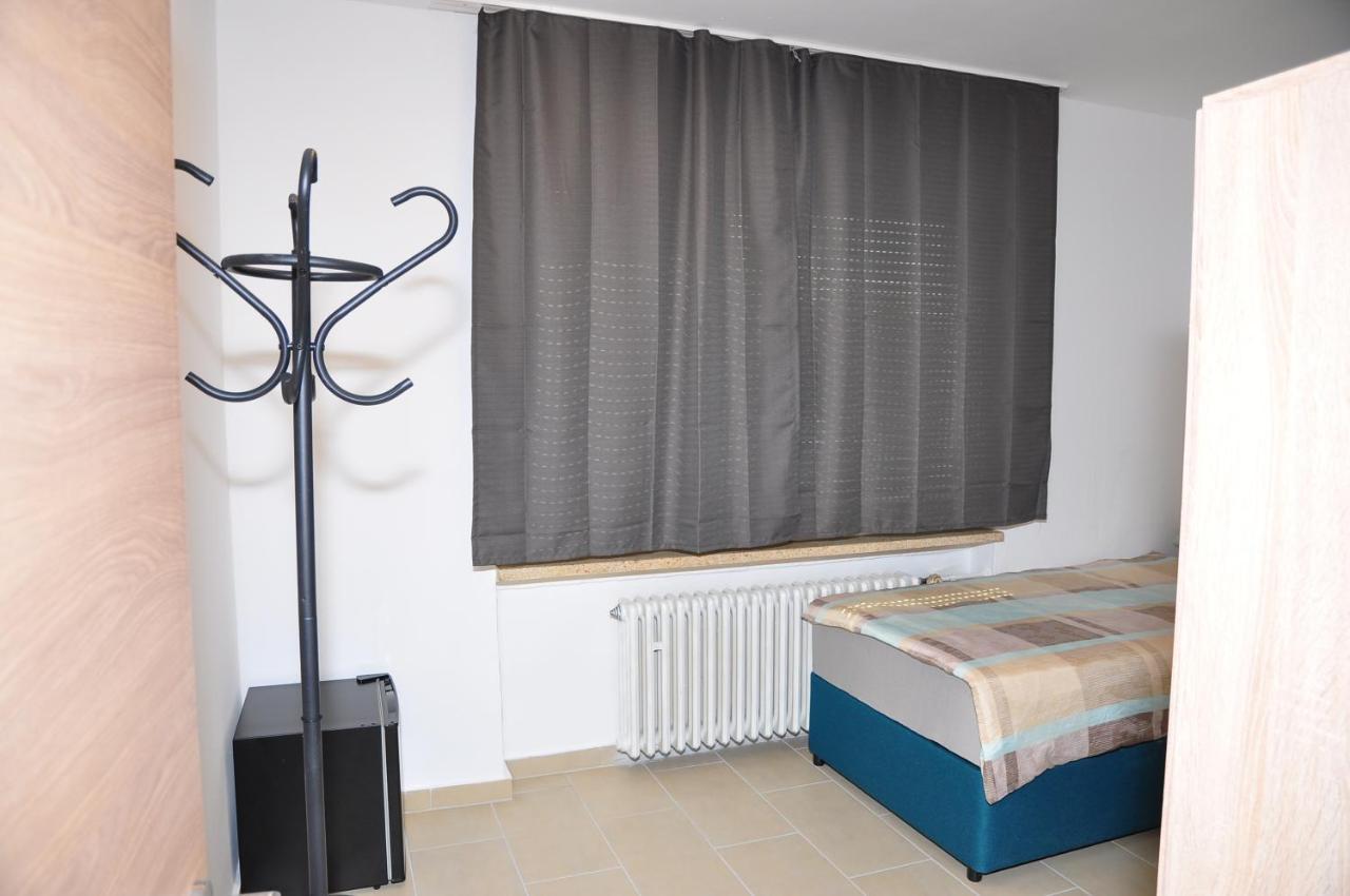 Weisenau Plaza Pansiyon Mainz Dış mekan fotoğraf